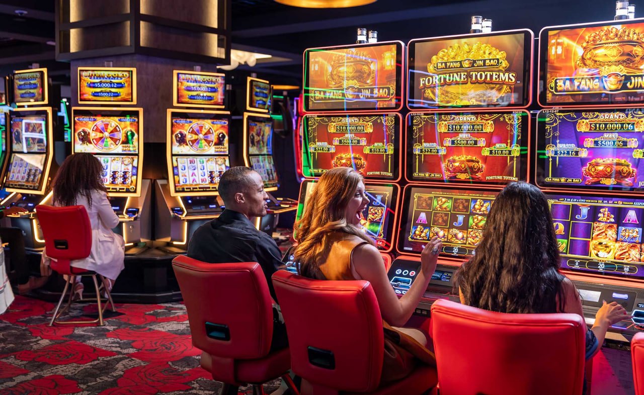 Giao diện nổ hũ và slot online tại km3888b trên điện thoại